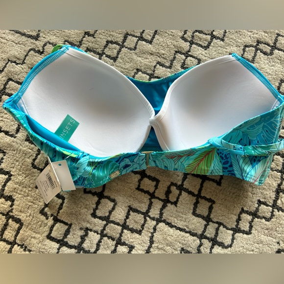 NWT Sunset California Swim Top, 40D/42C - Picture 9 of 10